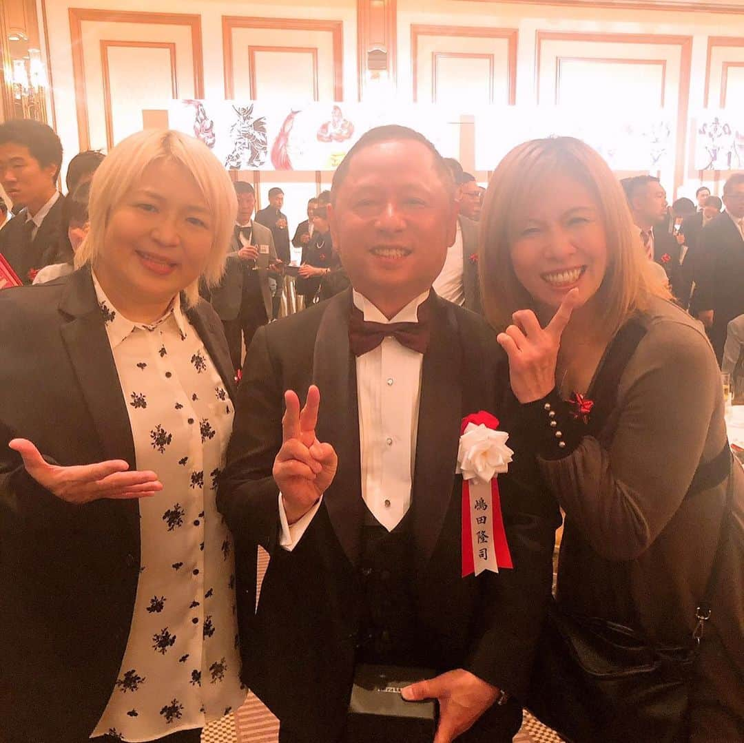 下田美馬さんのインスタグラム写真 - (下田美馬Instagram)「昨夜は キン肉マン 40周年感謝の会  ゆでたまご 中井先生　嶋田先生 関係者の皆様 心よりお祝い申し上げます  両先生の素晴らしいお話 キン肉マン愛に溢れた宴に 参加出来ました事 感謝致します  これからも 世界中のキン肉マンファンを 喜ばせて下さい  #11月29日金曜日 #いいキン肉の日 #祝40周年」11月30日 14時56分 - mima_tia_shimoda