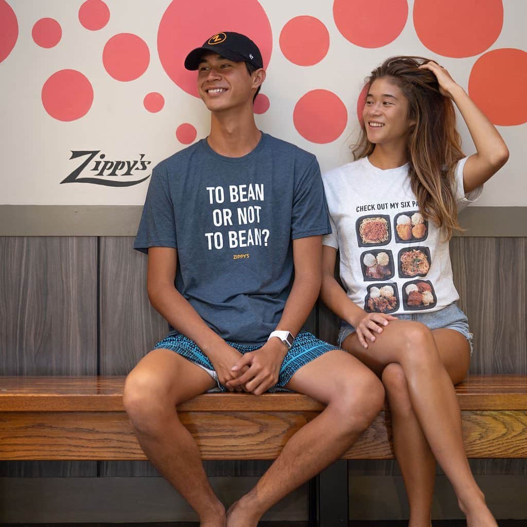 Zippy's Restaurantsさんのインスタグラム写真 - (Zippy's RestaurantsInstagram)「TODAY ONLY! Buy online with FREE shipping on all orders. Get 25% off Zippy's Shirts + spend $50 or more and get a FREE @in4mation_ gift ($18 value). Use Promo code: CHEEHOO. Shop now at zippys.com. #SmallBusinessSaturday #SBS #zippys」12月1日 2時28分 - zippys