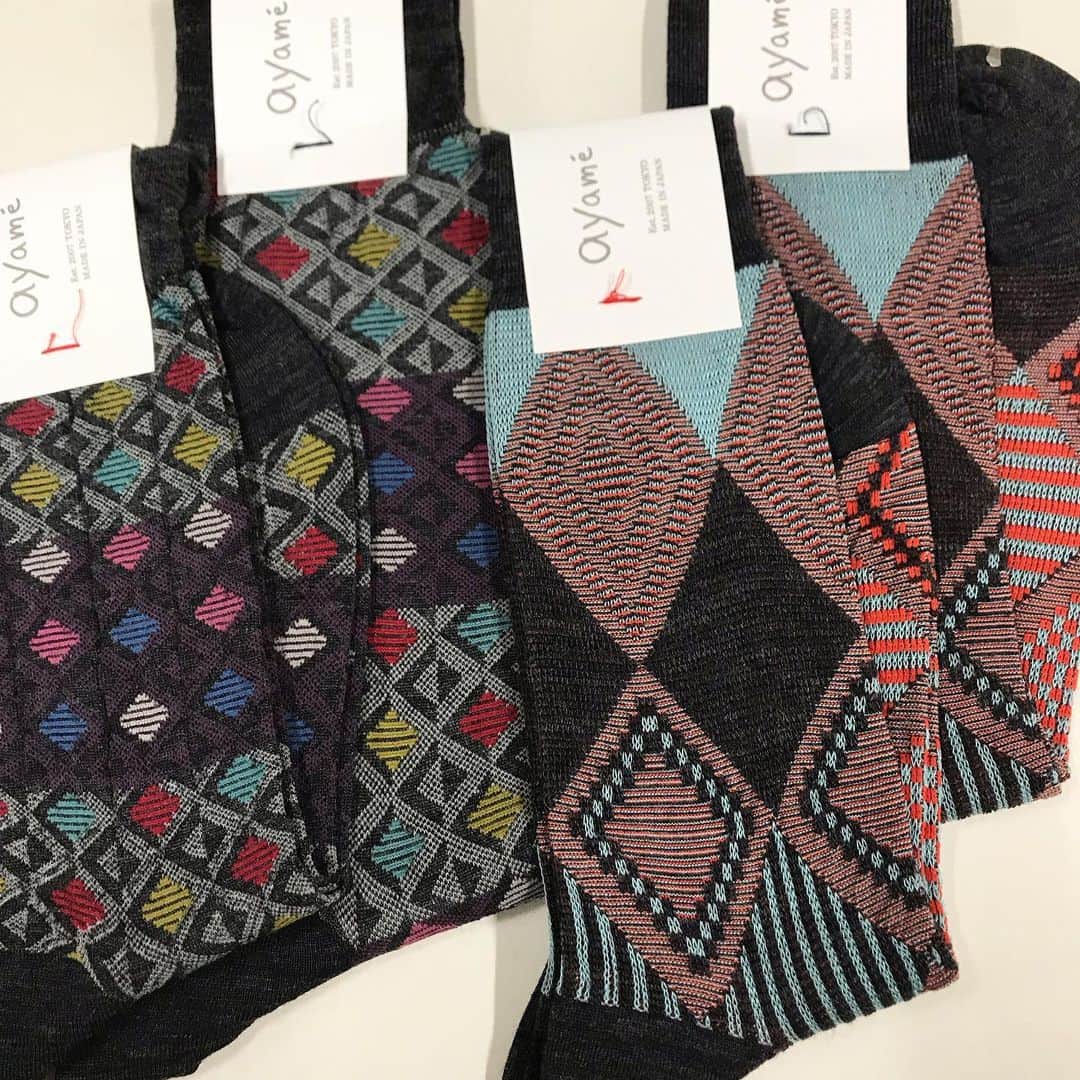 アヤメさんのインスタグラム写真 - (アヤメInstagram)「Wool socks for winter❄️🧦#onlinestore #worldwideshipping🌎 今週にわかに大人気だったウールの靴下達🧦🐏メンズ・レディスあり〼👫 #ayamesocks #オンラインショップ #冬物」11月30日 18時36分 - ayame_socks