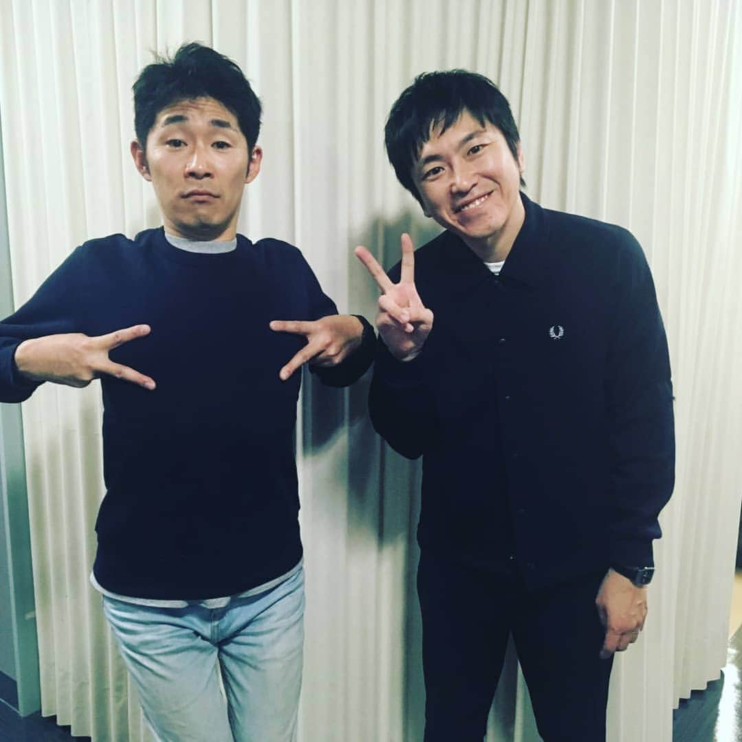 村上純さんのインスタグラム写真 - (村上純Instagram)「しずる単独ライブ@仙台、終了！ 愛知、宮城と皆さん、ありがとうございましたー！ また来年も絶対に行きたいと思ってますー！！！ またお会いしましょう！！！！！」11月30日 19時38分 - murakami_jung