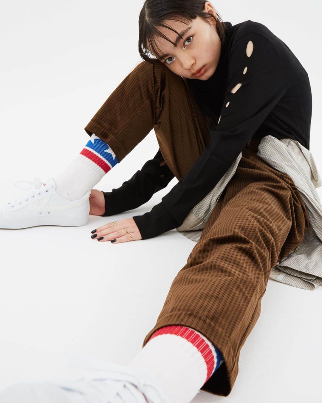 のインスタグラム：「@babys.all.right 💸」