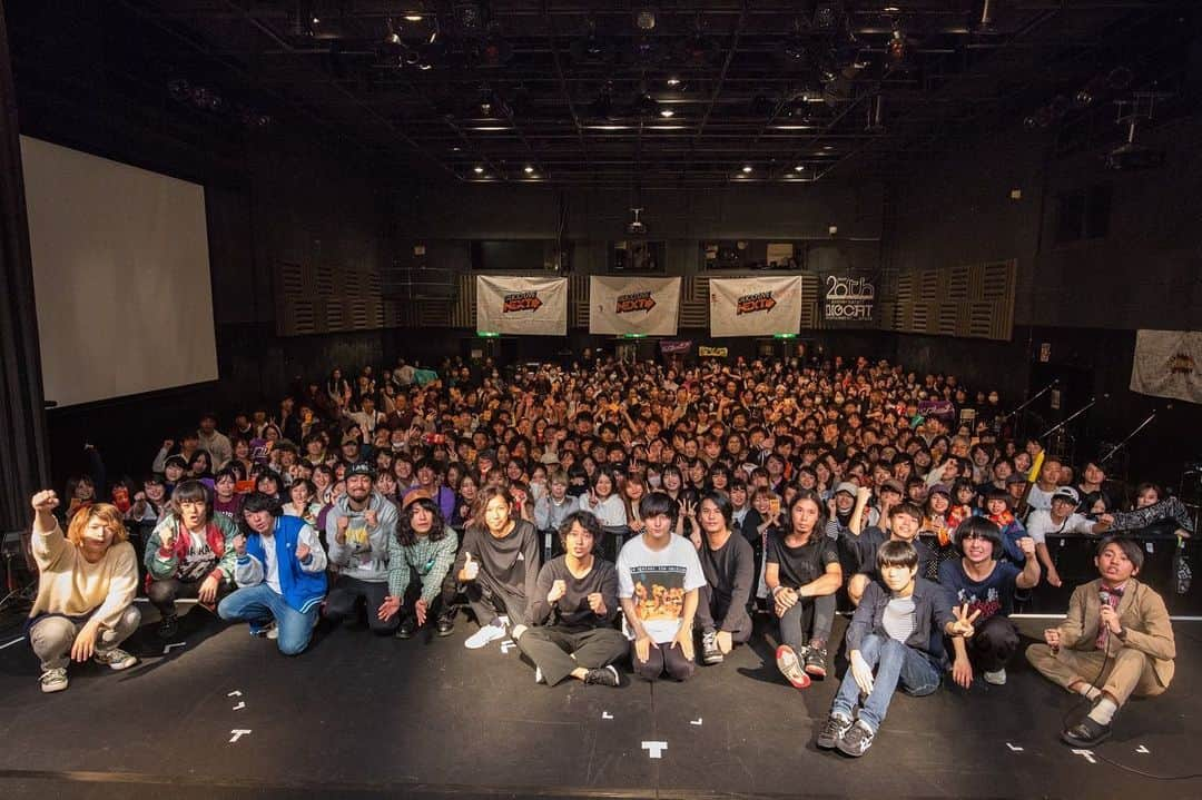 樋口大喜さんのインスタグラム写真 - (樋口大喜Instagram)「2019.11.11. GLICO LIVE NEXT SPECIAL!!! #teto #THEBACKHORN #ハンブレッダーズ #谷口鮪 from KANA-BOON #ポッキー何本分 #RI802」11月30日 21時16分 - itsdaikyhiguchi