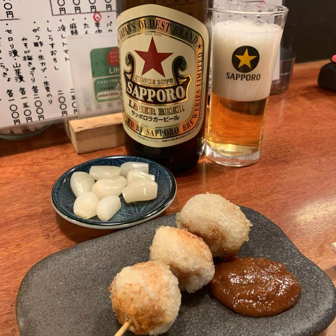 宙也さんのインスタグラム写真 - (宙也Instagram)「赤星。らっきょ。里芋揚げ串。大蒜味噌。シャリキン金宮。梅シロップ。カチョカバロチーズのズッキーニ巻き串。 #大衆酒場」11月30日 21時22分 - chuya_aquarius