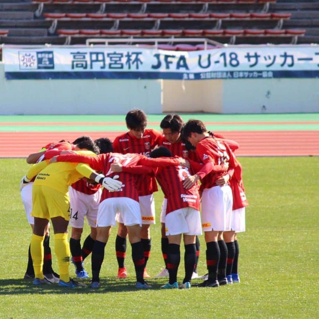 のインスタグラム：「#プレミアリーグ #勝利 #ホーム最終節 #family」