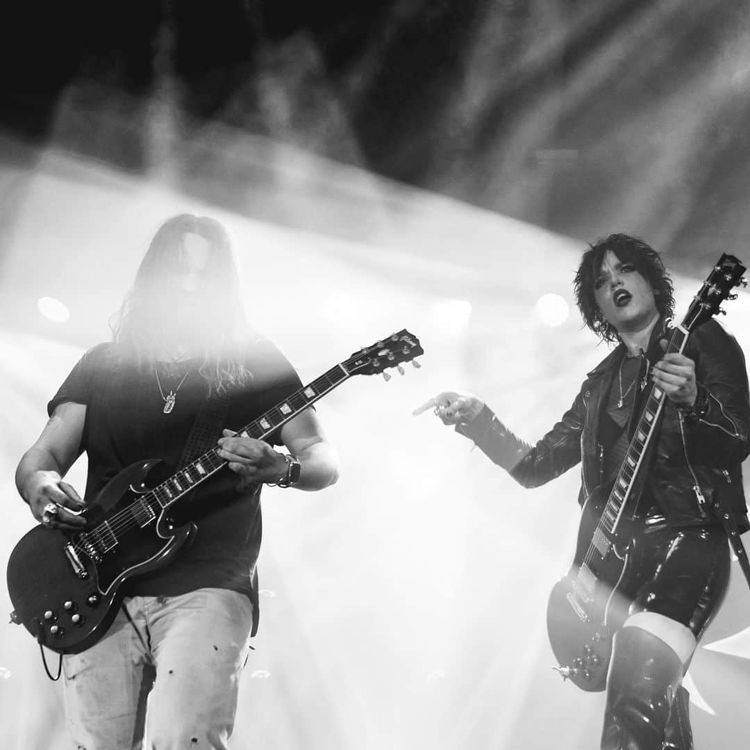 ジー・ヘイルさんのインスタグラム写真 - (ジー・ヘイルInstagram)「A night I’ll never forget!! I was so honored to be performing at the famous “Ally Pally” in London, UK. Thanksgiving 2019, photos by the amazing @judyhwon」11月30日 22時48分 - officiallzzyhale