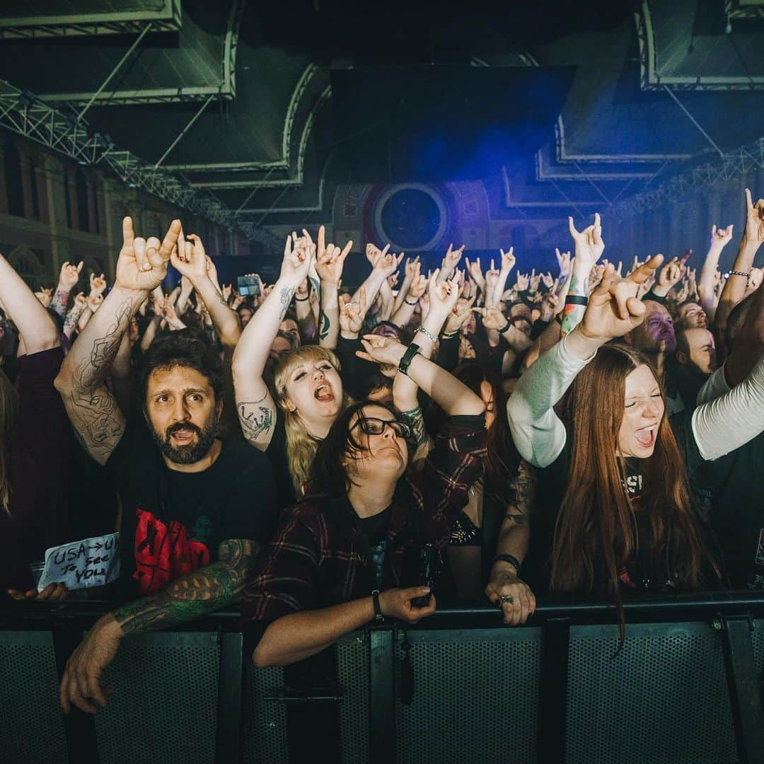 ジー・ヘイルさんのインスタグラム写真 - (ジー・ヘイルInstagram)「A night I’ll never forget!! I was so honored to be performing at the famous “Ally Pally” in London, UK. Thanksgiving 2019, photos by the amazing @judyhwon」11月30日 22時48分 - officiallzzyhale