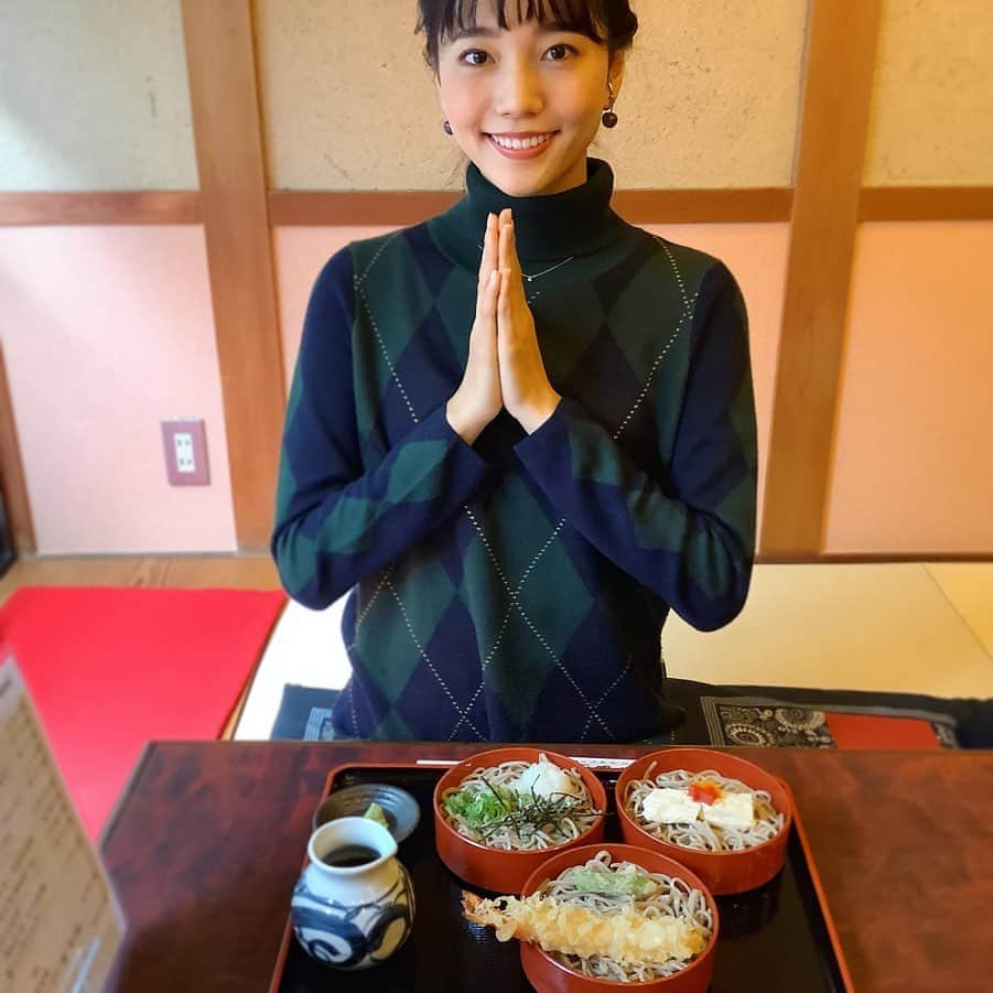 のインスタグラム：「坂本名物「鶴喜そば」いただきます🙏 #鶴喜そば #鶴㐂そば #蕎麦 #坂本 #滋賀 #大津 #京阪電車 #京阪 #坂本比叡山口駅」