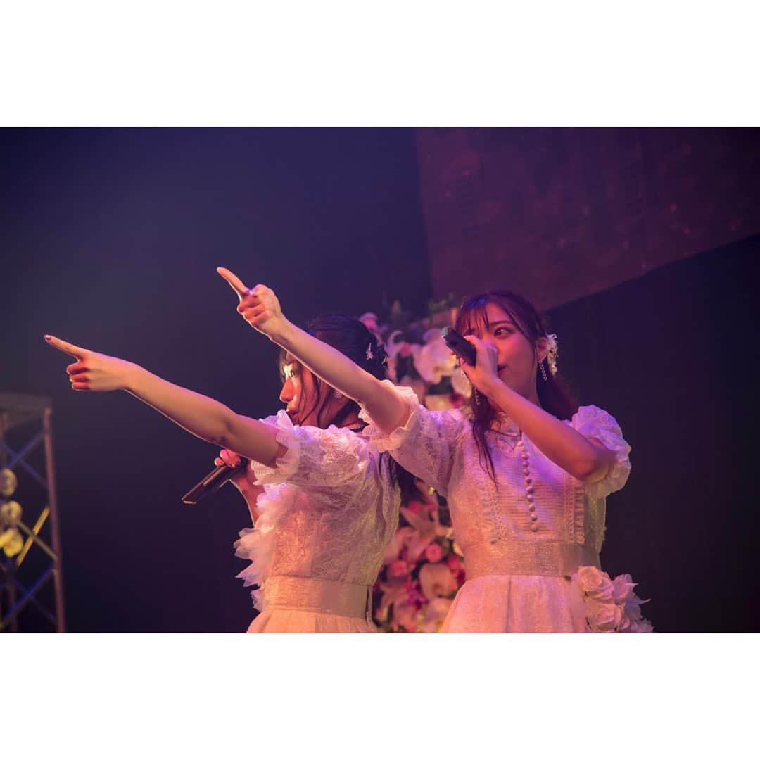 青木千春さんのインスタグラム写真 - (青木千春Instagram)「・ 2019.11.24 ・ WHY@DOLL ラストライブ ・ 8年間の感謝の気持ちを込めて。 史上最高のほわどる。 忘れられないラストライブ！ ・ はーちゃんと2人でつくる ステージはいつも楽しくて はーちゃんとじゃないと ここまで歌えなかった。 どんな時も支えてくれて 夢を一緒に追いかけてくれた 世界でいちばんの相方は これからもはーちゃんしか いないよ！ありがとう！ ほわどるを応援してくれる 皆さんもいつもあたたかくて 素敵な方達ばかりでした。 ほわどるになれてたくさんの 夢を叶えることができました。 一緒に色んな景色を見てくれて 乗り越えてくれてありがとう！ みんなと過ごした8年間は 何にも変えられない最高の 宝物です。 ・ ほわどるに出会ってくれて 本当にありがとうございました！ ・ 2019.11.30」11月30日 23時58分 - chiiihaaarun