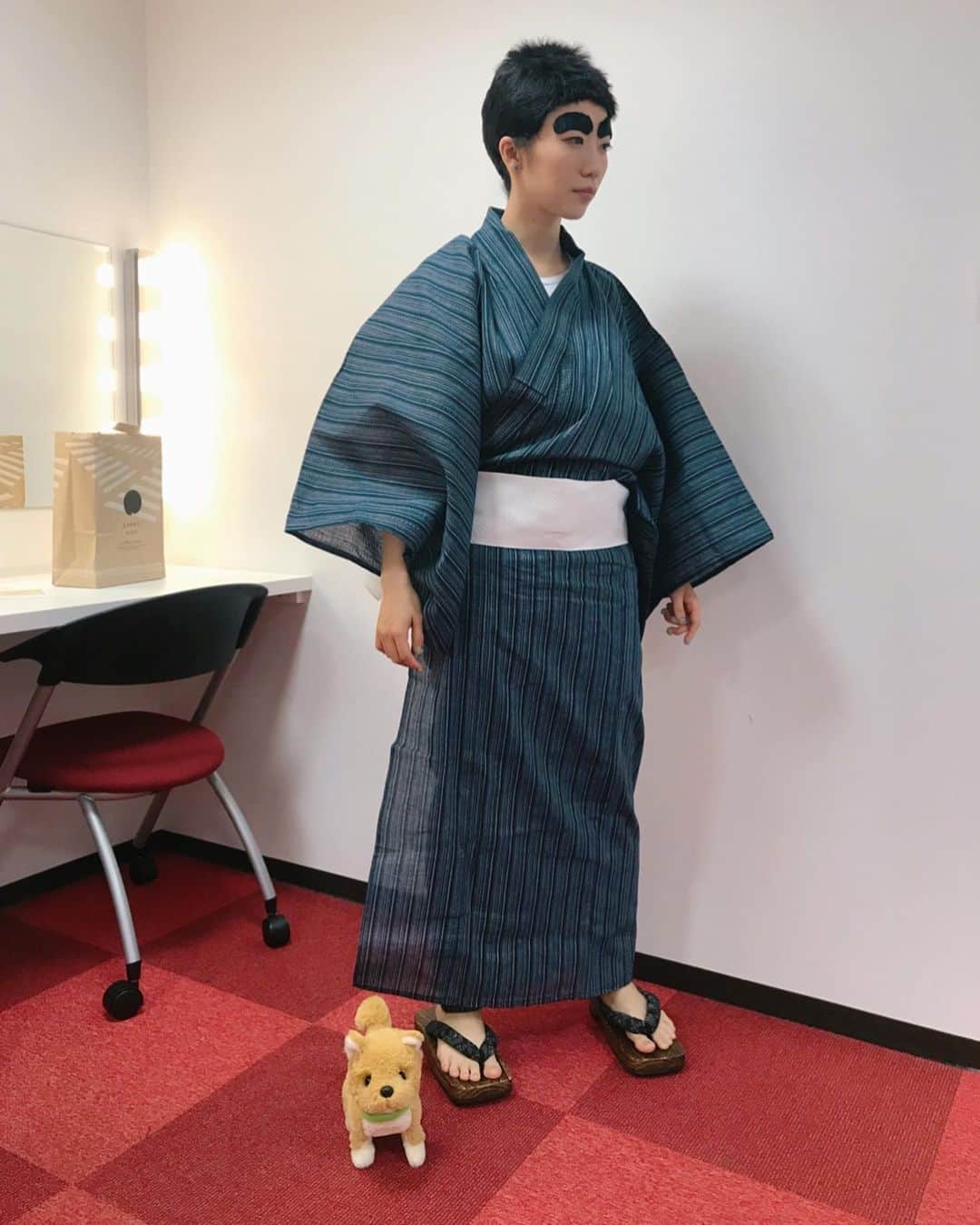 ぱいぱいでか美のインスタグラム：「DTテレビで西郷どん。 ꙳ #DTテレビ #AbemaTV #西郷隆盛 #犬 #美眉 #ベリーショート ꙳ 昨晩は約2年間お世話になったDTテレビの最終回でした。 見逃した方はアーカイブ観てね！ そして番組への想いとか柄にもなくブログに書いたのでよかったら読んでね！ ストーリーに載せときます。 最後まで楽しく西郷隆盛を用意してくれたの最高すぎました。笑」