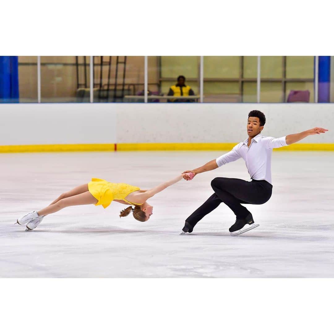 Skate Canadaさんのインスタグラム写真 - (Skate CanadaInstagram)「Junior pairs final results / Résultats finaux de patinage en couple junior : 🥇 Patricia Andrew/Zachary Daleman (ON) 150.05 🥈 Brooke Mcintosh/Brandon Toste (ON) 148.56 🥉 Audrey Carle/Gabriel Farand (ON) 133.58 #Challenge20 #Défi20 #CreatingHistory #CréerlHistoire 📷 @danielleearlphotography」12月1日 0時51分 - skate_canada