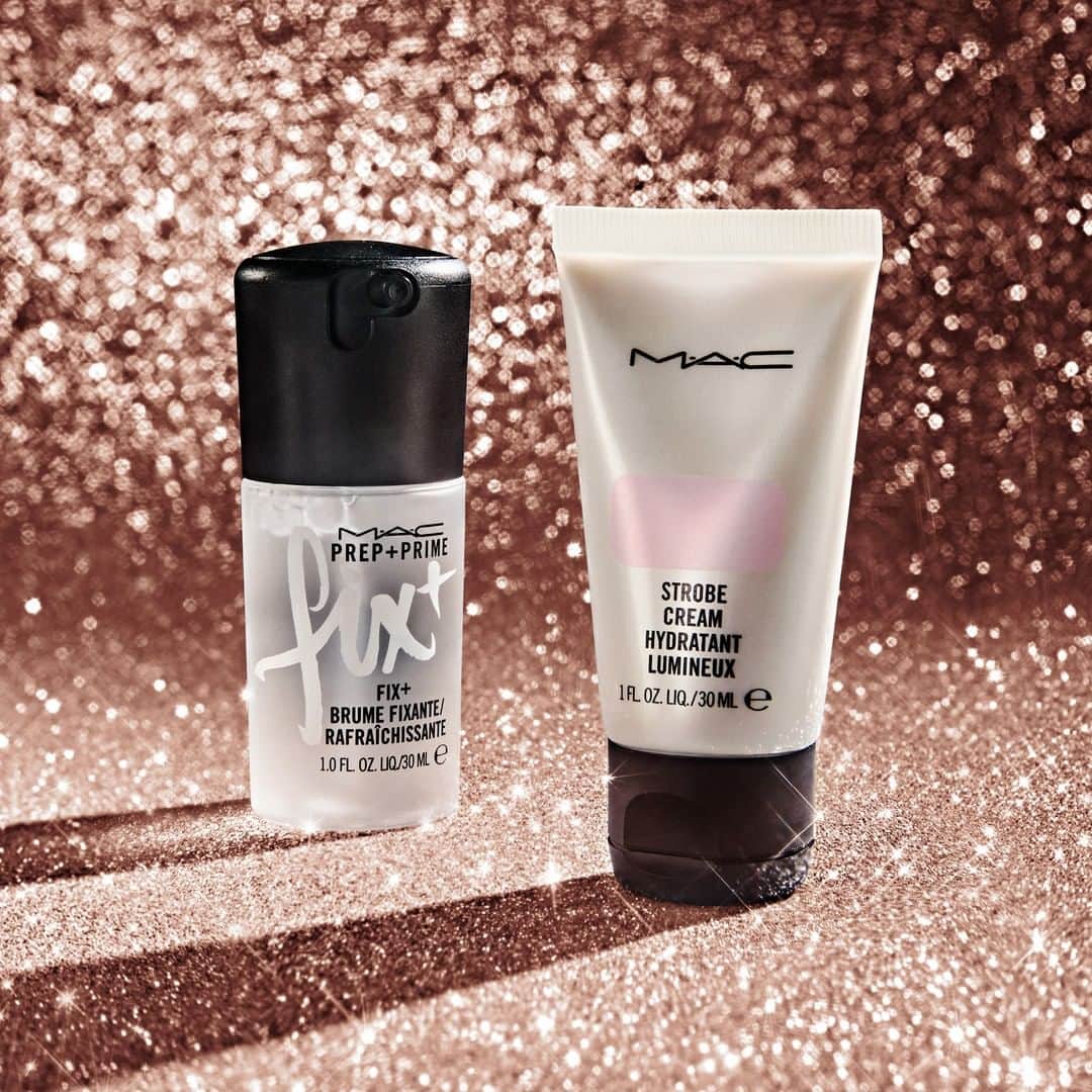 M·A·C Cosmetics Canadaさんのインスタグラム写真 - (M·A·C Cosmetics CanadaInstagram)「Get your hands on must-have minis: Prep + Prime Fix+ and Strobe Cream in Pinklite. Stars of Skincare Kit available now in-store and online for CA $26 ($36 value).」12月1日 1時00分 - maccosmeticscanada