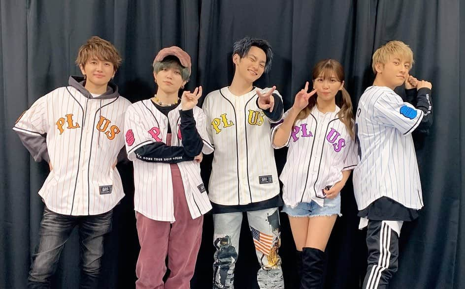 AAAさんのインスタグラム写真 - (AAAInstagram)「《AAA DOME TOUR 2019 ＋PLUS》 NAGOYA 2019.11.30 AAA＋FAN=HAPPY DAY1  #AAAPLUS #素敵な笑顔ありがとう #HAPPYBIRTHDAYSHINJIRO」12月1日 1時42分 - aaa_official_jp