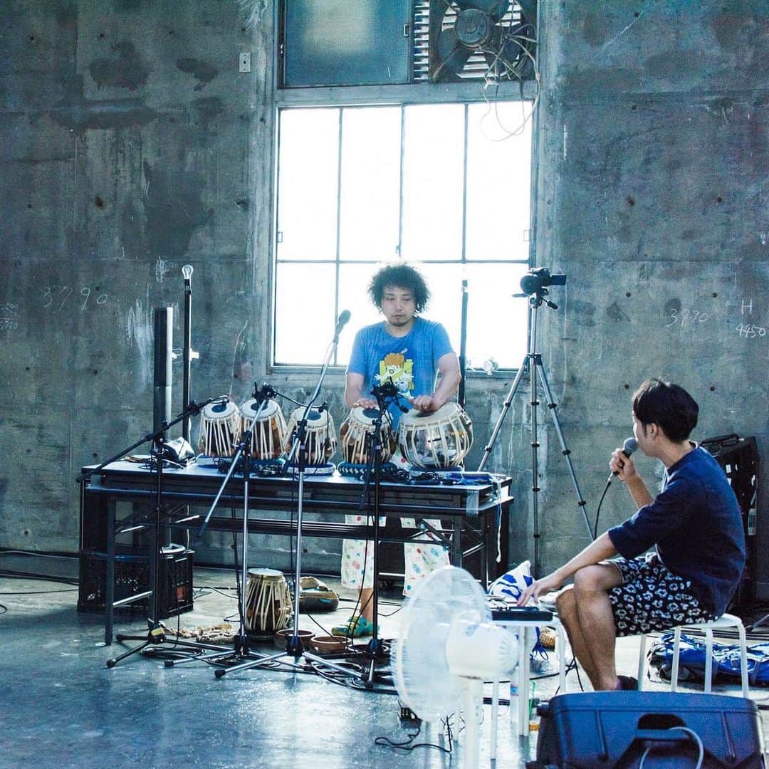 のインスタグラム：「. U-zhaan & ROY // December 4 France Rennes - Trans Musicales 2019 , December 7 The Netherlands Nijmegen Doornroosje - Upon the My-O-My @transmusicales @upon_the_my_o_my #Uzhaan #TamakiRoy」