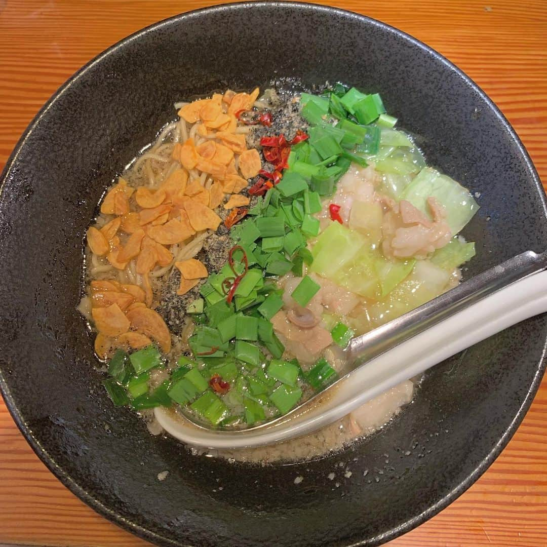 森青葉さんのインスタグラム写真 - (森青葉Instagram)「☺︎︎ もつ最強 . . . #食テロ #ラーメン #もつ #冬限定麺 #ライブ前に食べた #播磨も」12月1日 11時42分 - aoba__mori_official