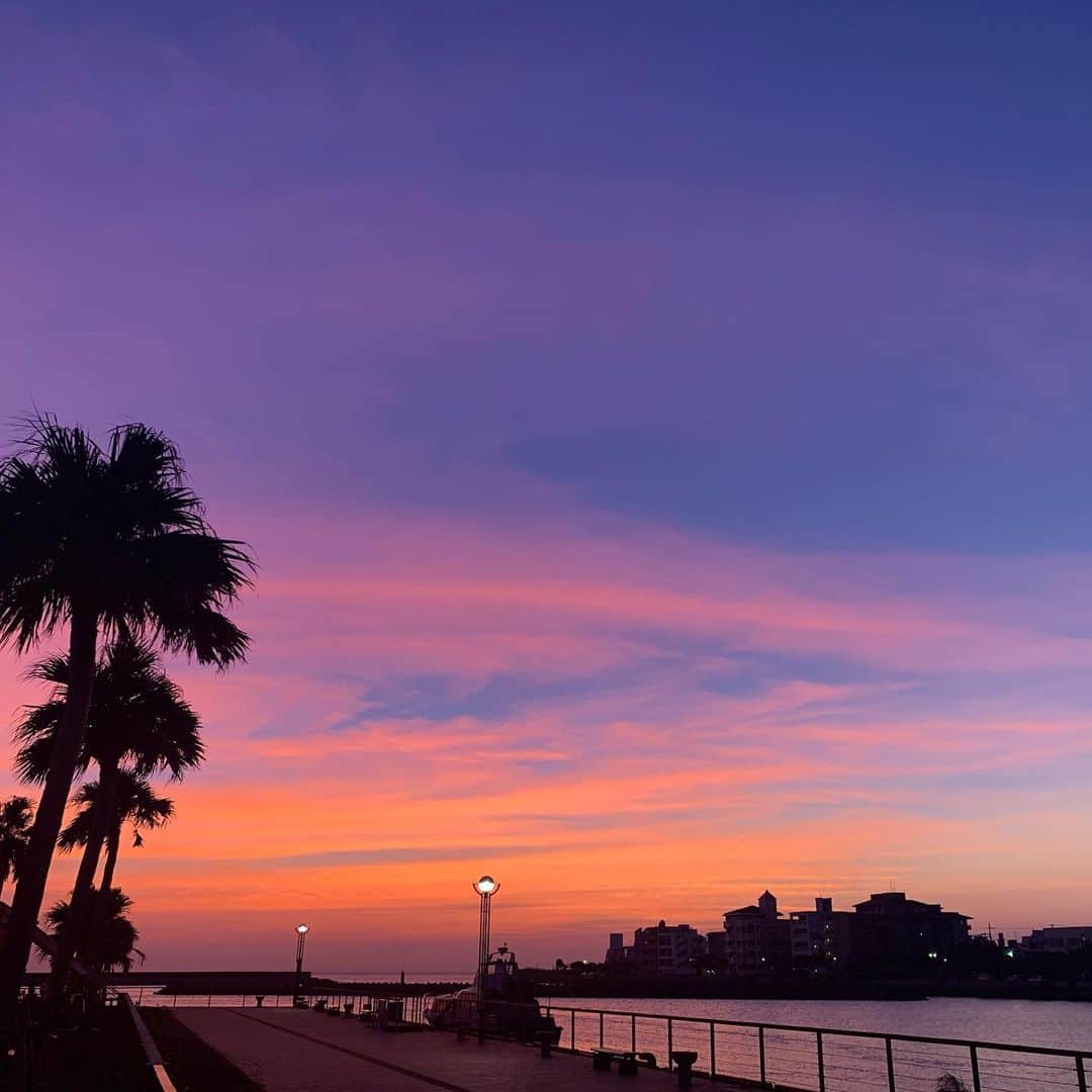 崎山一葉のグルメインスタ