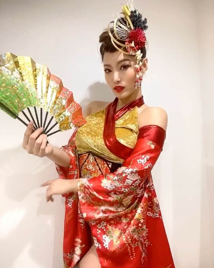 MIKAのインスタグラム