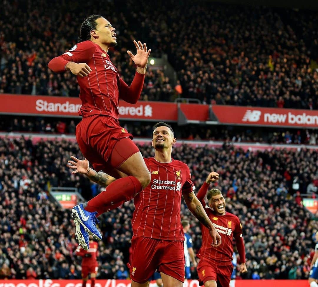 デヤン・ロヴレンさんのインスタグラム写真 - (デヤン・ロヴレンInstagram)「Tough game today, not the best display from us, but at the end what only matters are the big 3 points! 💪🏻 #ynwa 🔴🔴🔴」12月1日 3時45分 - dejanlovren06