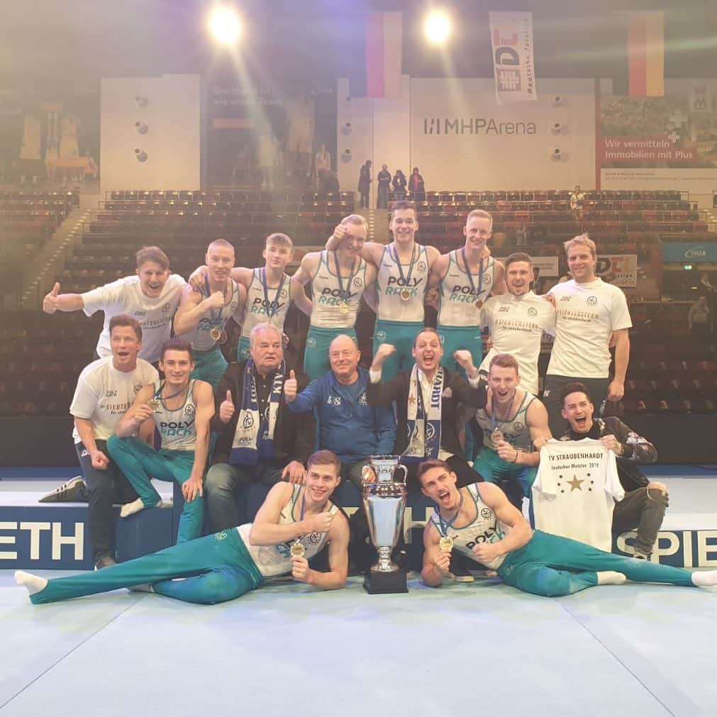 マゼル・ニューエンのインスタグラム：「DEUTSCHER MEISTER🔥🏆 @ktv_straubenhardt vs. @tgsaar 29:27 💪🏼」