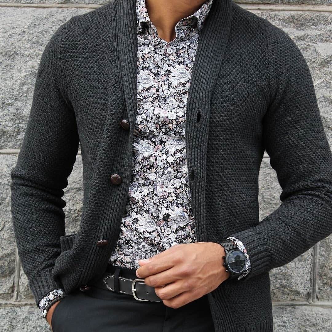 STYLE4GUYSのインスタグラム：「⚫BLACK FRIDAY SALE⚫⠀ 🔥GET EXTRA 30% OFF with CODE: BFCM30⠀ 🔴Casual Knitted Cardigan (4 colors), $59,99🔥by @Rinmak.clothes⠀ _____________________________________⠀ ➕ FREE WORLDWIDE SHIPPING✈⠀ 🔴LIMITED TIME 🏃HURRY, BEFORE IT IS GONE❗⠀ _____________________________________⠀ 💳 Payment method PayPal/Credit Cards⠀ ➡Collection > Sweatshirts⠀ ___________________________________⠀ 👉WWW.RINMAKS.COM (link in bio) ☝⠀ ____________________________________⠀ 🌎FREE WORLDWIDE SHIPPING TODAY✈⠀ ____________________________________⠀ 👉@Rinmak.clothes⠀ 👉@Rinmak.clothes⠀ 👉@Rinmak.clothes⠀ _________________________________⠀ #men#style #streetstyle #instagood#life #summer #winter #autumn #classicclothing #classiclook #classicstyle #menstyle #mensstyle #mensfashions #mensclothing #menslook #menslookbook #mensexpanse #mensshirts #menshirts #menshirt #shirtsformen #stylemen #mensstyle #menstyle #menstylefashion #mensexpanse⠀ #jacket #wearmen」
