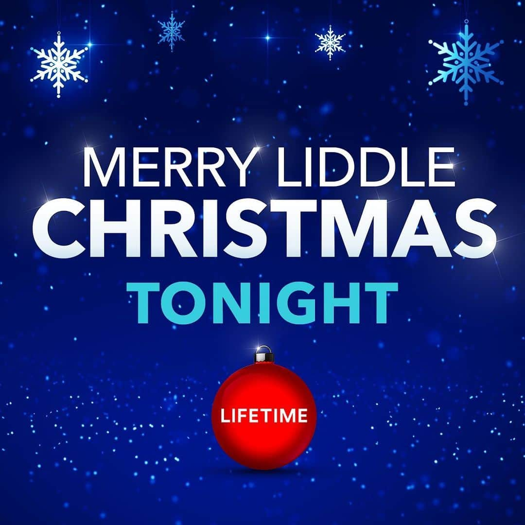 ケリー・ローランドさんのインスタグラム写真 - (ケリー・ローランドInstagram)「It’s showtime! #MerryLiddleChristmas starts now on @lifetimetv!」12月1日 10時04分 - kellyrowland