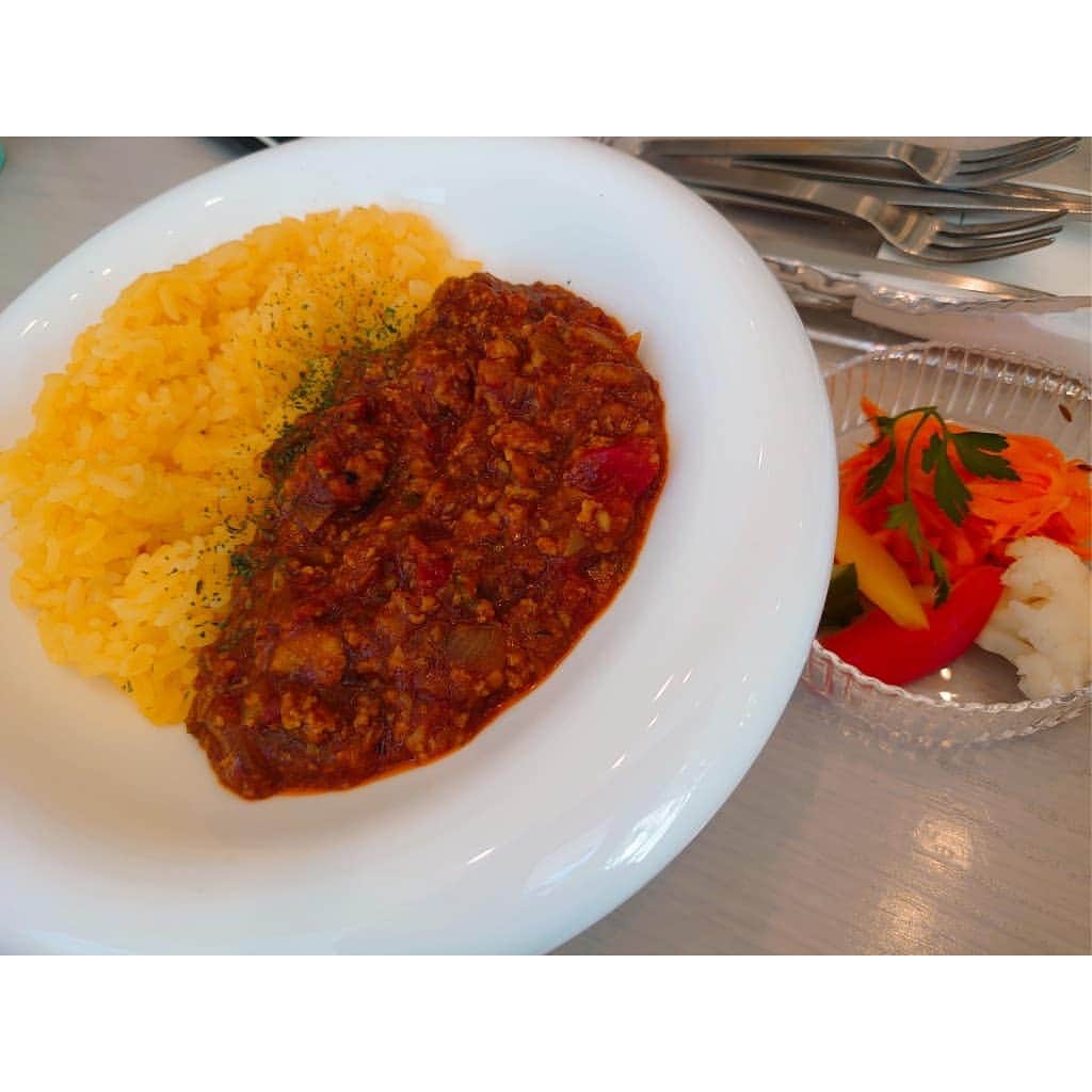 矢田部ゆかのグルメインスタ