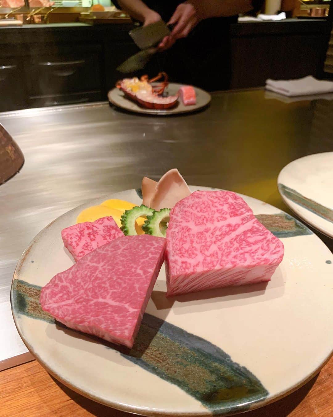 ゆうりちゃんさんのインスタグラム写真 - (ゆうりちゃんInstagram)「お肉とお寿司とケーキが大好き💕 . #沖縄#沖縄旅行#肉#肉スタグラム#リッツカールトン沖縄」12月1日 10時41分 - yuurichangram
