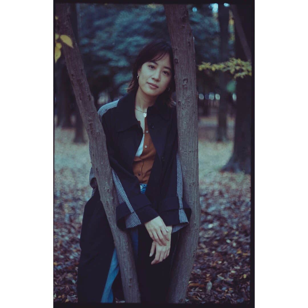 石橋静河さんのインスタグラム写真 - (石橋静河Instagram)「Photography by Tim Gallo」12月1日 22時03分 - shizuka_isbs