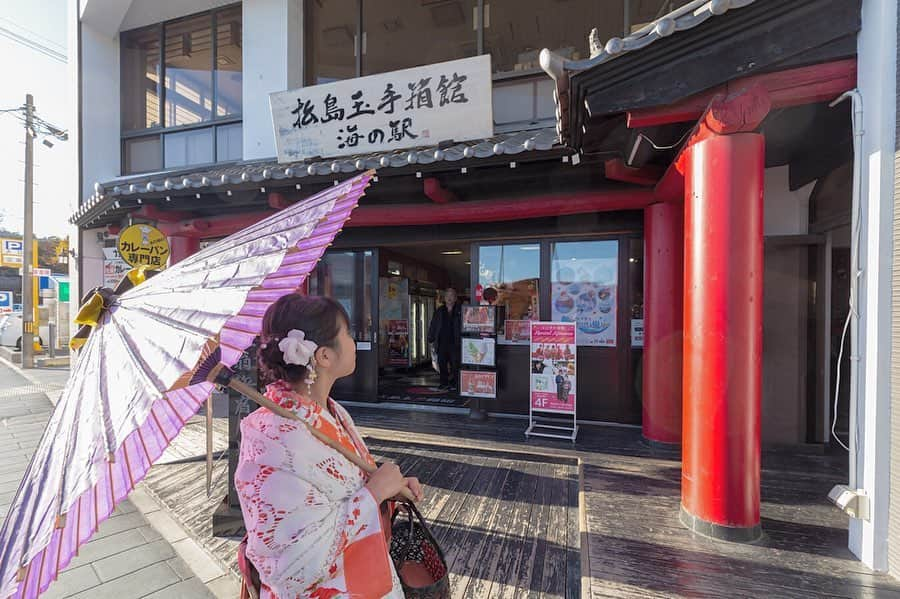 東北女子さんのインスタグラム写真 - (東北女子Instagram)「. 早上SUP，下午和服體驗！  雖然可以用不同角度看松島，但實在是非常累的行程，建議SUP跟和服選一個就好XD  體驗店家 @rentalkimono_matsushima_umeluv . (完全預約制,可用英文寫訊息預約）  #東北女子travel #和服 #宮城 #仙台 #松島 #松島町 #日本旅遊 #日本旅行 #日本三景 #和服逛松島 #浴衣 #和服體驗 #kimono #matsushima #宮城觀光 #宮城観光 #miyagi #東北 #tohoku #japantravel #miyagitrip」12月1日 21時28分 - tohoku_girl_official