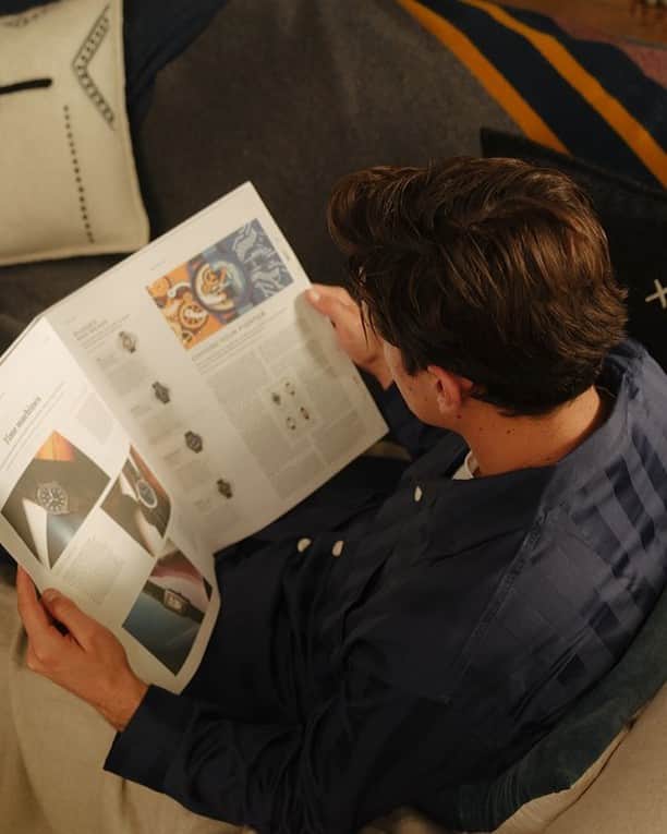 MR PORTERのインスタグラム：「Make your commute a little more interesting. Download the MR PORTER app to get every issue of the Journal, directly to your phone. Head to the link in bio to get the app for yourself.」