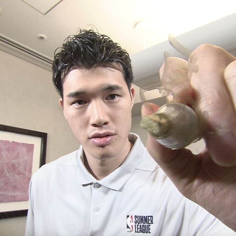 のインスタグラム：「今夜6:55〜  #バスケットボール #渡邊雄太 選手  両親ともにバスケ選手の渡邊選手。  史上初、高校生で日本代表入り、実力は、ずば抜けていました。  そんな渡邊選手に、驕ることなくバスケに向き合えるよう  高校時代・恩師が言った ＰＯＷＥＲフレーズとは⁉️ ナレーターは #柔道 #谷本歩実 さん  #バスケ #渡邊雄太 選手  #basketball #nba #⛹️‍♂️ #🏀 #日本代表 #東京オリンピック #tokyo2020 #POWERフレーズ  #日テレ #ntv」