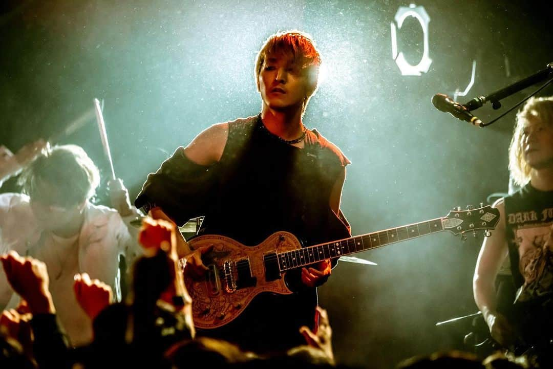 Kazuki Takemuraさんのインスタグラム写真 - (Kazuki TakemuraInstagram)「Operation X tour 2019 高松 📷 @takeshiyao」12月1日 16時37分 - kazucrossfaith