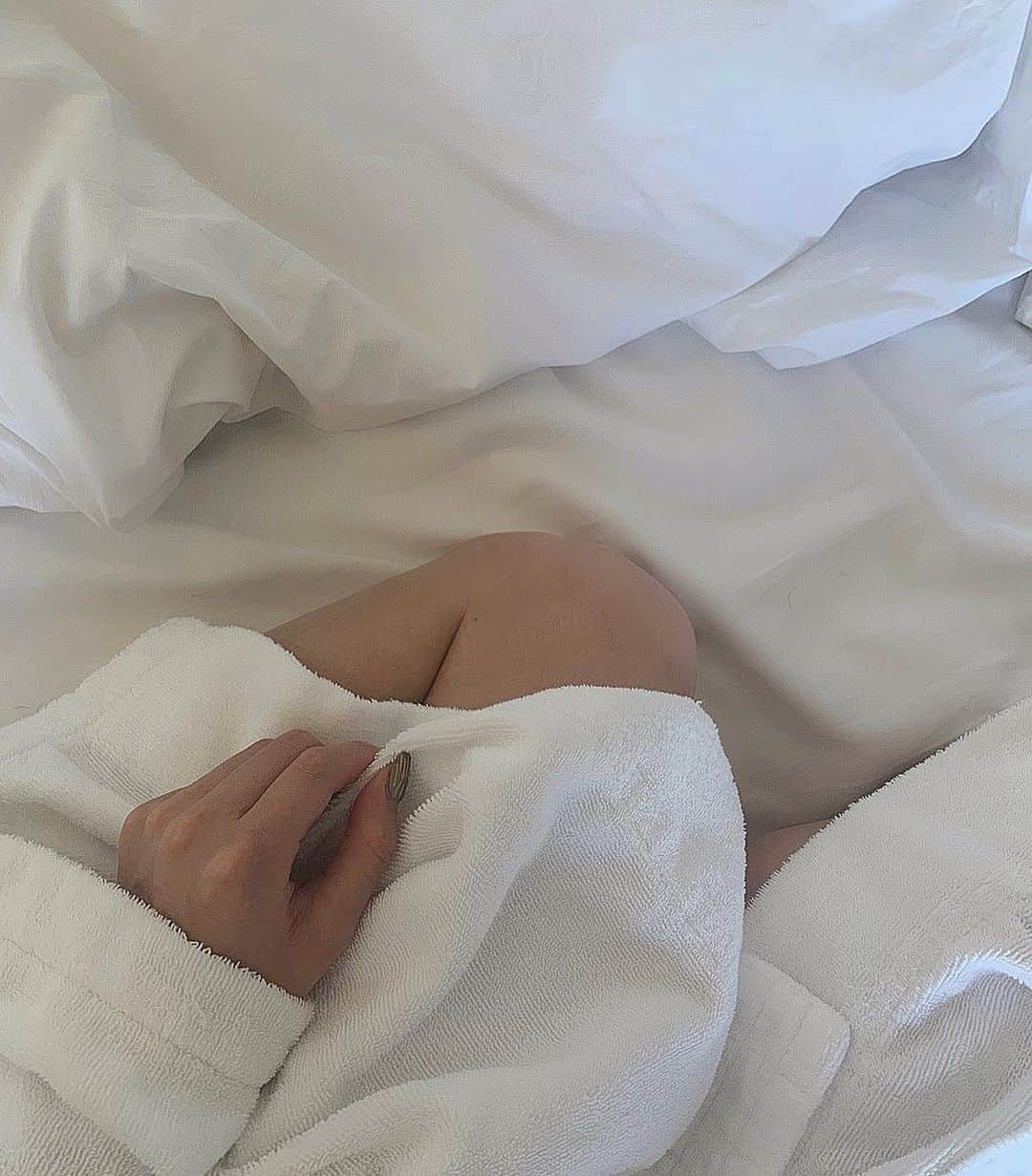 のインスタグラム：「もう12月か〜〜👼🏻」