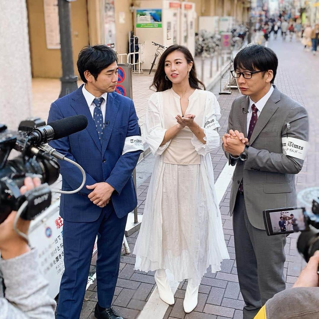 若尾綾香さんのインスタグラム写真 - (若尾綾香Instagram)「☆ 『テイバンタイムズ』 ありがとうございました😊 ハマカーンさんと楽しいロケへ。 「WATERMAN」の万年筆🖋の歴史に触れ、 最後にsurpriseで少し早いChristmas present🎁 にカッコいい万年筆を頂けて感謝でした。 （スタッフさんの顔はスタンプさせて頂きました） ハイカロの悪魔鍋👿の悪魔をかぶり付いてお腹も気持ちも幸せ。 . . #テイバンタイムズ#BS朝日」12月1日 16時51分 - ayaka_wakao