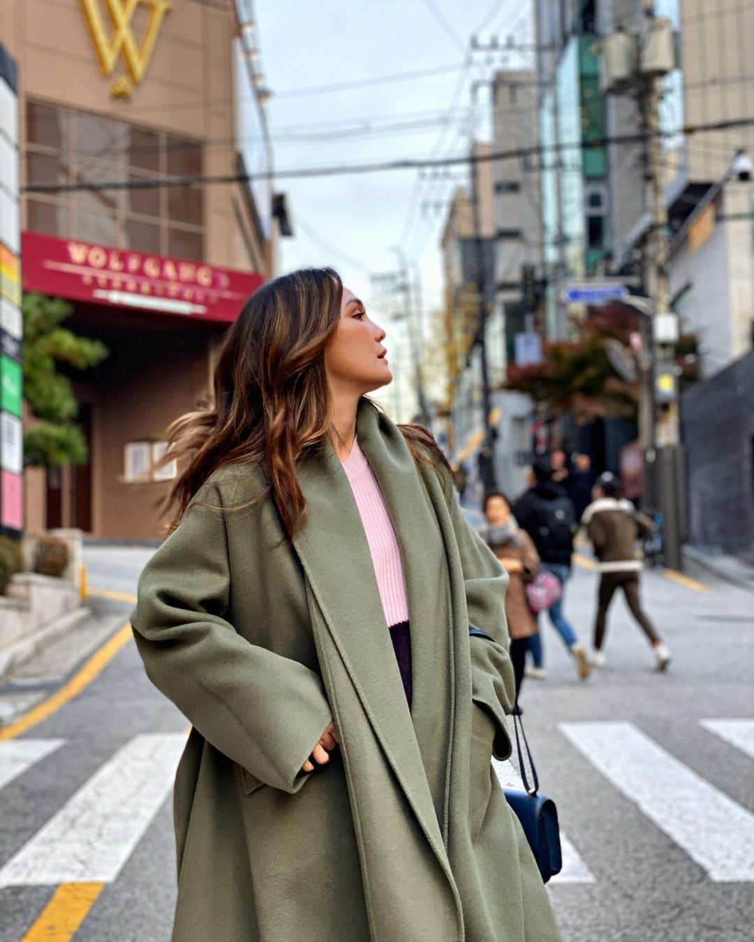 ルナ・マヤさんのインスタグラム写真 - (ルナ・マヤInstagram)「💚 @shopready2wear」12月1日 16時54分 - lunamaya