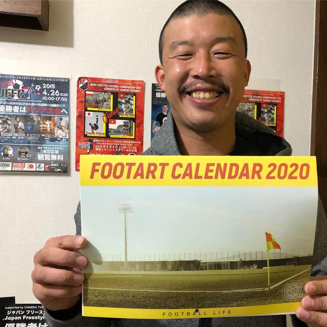 のインスタグラム：「毎年ありがとうございます😊⚽️ @footartistjun 📸  #footartist #ballbeat #KBJlife」