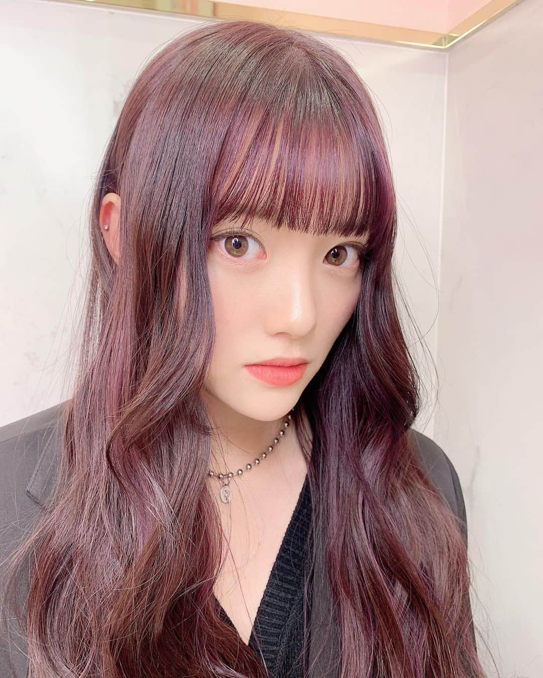 木本花音さんのインスタグラム写真 - (木本花音Instagram)「newhair💜めちゃくちゃ可愛くてお気に入り🥺💜💜 #hair #hairstyles #haircolor #purple #purplehair #shimasixginza #shima #美容院 #髪型 #紫髪 #헤어스타일 #헤어컬러 #헤어스타일링 #헤어 #머리스타일 #머리스타그램 #머리」12月1日 17時31分 - nonnonkanon9811