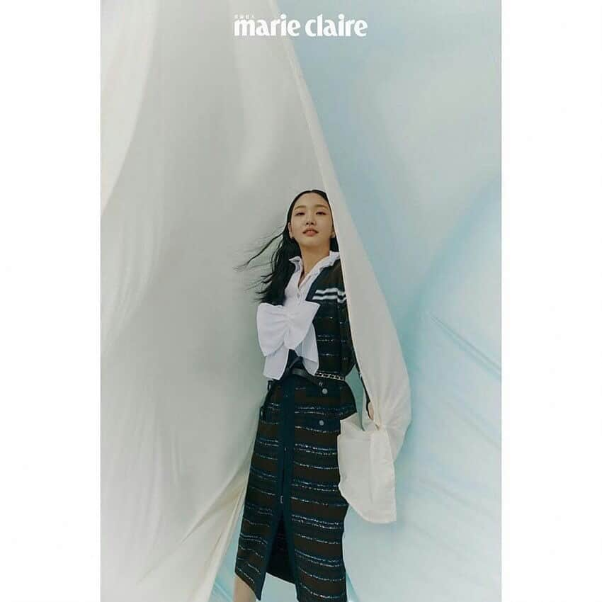 キム・ゴウンさんのインスタグラム写真 - (キム・ゴウンInstagram)「@marieclairetw @chanelofficial 👯‍♀️」12月1日 18時22分 - ggonekim