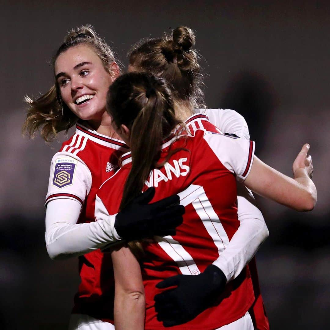 Arsenal Ladiesさんのインスタグラム写真 - (Arsenal LadiesInstagram)「Good morning, matchday! 😃 @bristolcitywomensfc 👋」12月1日 18時15分 - arsenalwfc