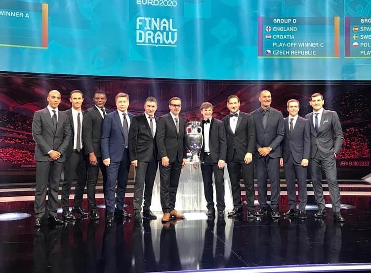 ジョアン・マリオさんのインスタグラム写真 - (ジョアン・マリオInstagram)「Thanks to @uefa_official for the invitation to be at the final draw for the Euro 2020. Pleasure to be surrounded by so many legends 🙌🏾」12月1日 19時00分 - joaomario