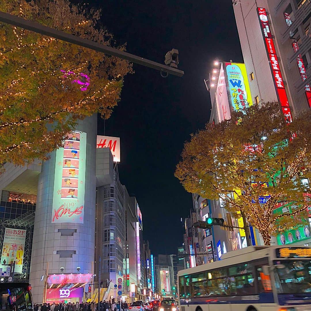 Mameのインスタグラム：「もうすぐChristmas🎄」