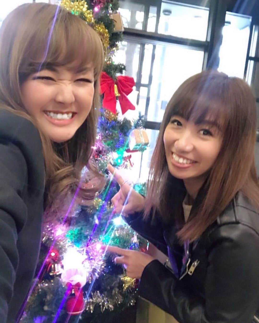 なちゅさんのインスタグラム写真 - (なちゅInstagram)「12月なっちゃったー！🎄ｶﾞﾋﾞｰﾝ 4日…宅建合格ﾘｱﾙ発表…🥶 23日なんて、初の天皇誕生日ぢゃない 平日の自分の誕生日…20歳になります❤️ やっとお酒飲めるーっ🍻🍺 ↑ｱﾀｵｶ つらみざわ 最近やりたい事内見と契約しかない(笑) 🏠🏠🏠🏠🏠🏠🏠 なんならサンタクロースのプレゼントはご契約でいいです(笑) 不動産が楽しすぎる❤️! 1日からいい感じ♡なのわ， @juppy0622 じゅりちゃん くっそかわいいし、パワフルだし、オーラあるし前からﾎﾝﾄに何故か会う人なの!  や〜っとlunch🍴( ¨̮ )💬💕できたね💖 こうなる運命だった?! ✨ lunchしただけだけど，学ぶ事がたくさんある友達ってステキだー! ◡̈⃝︎⋆︎*💖✨ 周りの友達がｽﾃｷ過ぎて 俺なんてまだまだ 未完成物件、 来年は誰か賃発早めでご入居してくれますように(笑)🏠」12月1日 19時39分 - nachudesu1223