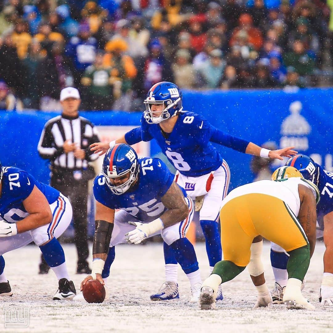 New York Giantsさんのインスタグラム写真 - (New York GiantsInstagram)「MNF next. Giants 13 | Packers 31」12月2日 6時06分 - nygiants