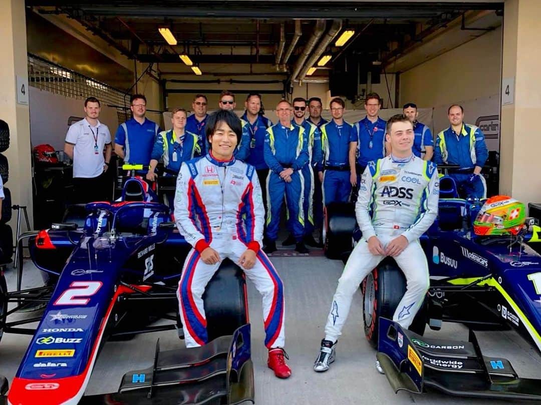 松下信治のインスタグラム：「Today was our last race together with @carlinracing It’s been pleasure to work with them and I really want to thank them. They taught me a lot...not only about driving but also I made a big step forward about engineering and communications as well. And I enjoyed the race with my team mate and friend @louisdeletraz we had some big fun at the track and private as well👍 #thankyou」