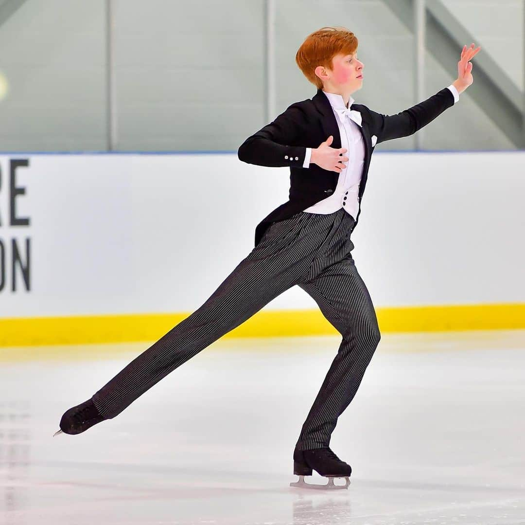 Skate Canadaさんのインスタグラム写真 - (Skate CanadaInstagram)「Junior men final results / Les résultats finaux hommes junior: 🥇Corey Circelli (ON) 184.46 🥈Wesley Chiu (BC/YK) 179.64 🥉Matthew Newnham (AB/NWT/NT) 177.97 #Challenge20 #Défi20 #CreatingHistory #CréerlHistoire 📷 @danielleearlphotography」12月2日 7時14分 - skate_canada