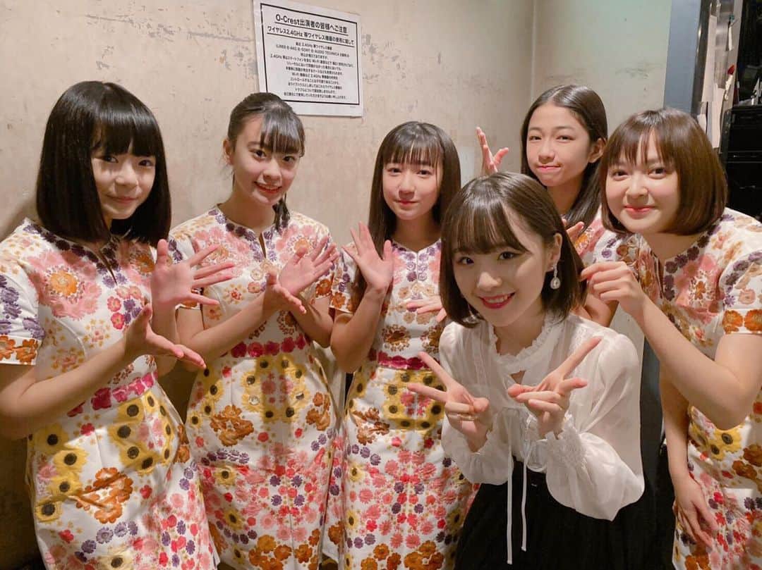 南端まいなのインスタグラム：「開歌さんとお写真撮らせて頂きました🙌 本番前から廊下に素敵な歌声が響き渡っていて、とにかくかっこいいグループさんでした！ またご一緒出来るように頑張ります🔥」