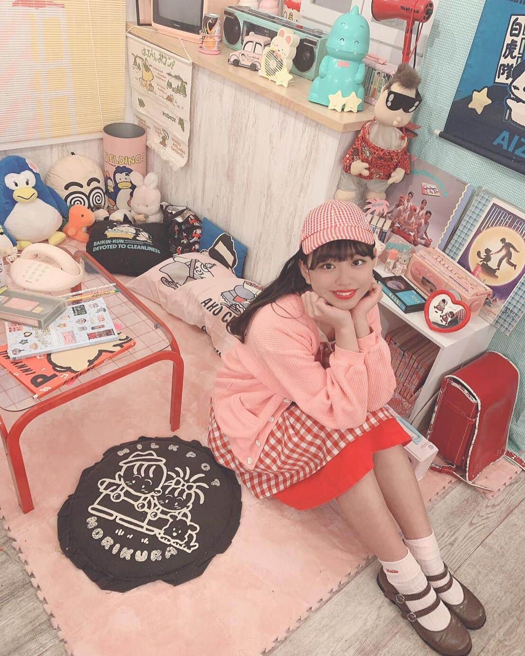 吉田万葉のインスタグラム：「くりぃむそ〜だ。✌︎」