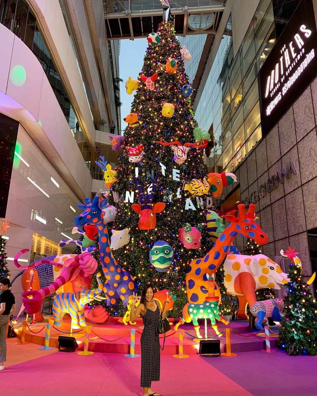 のインスタグラム：「Last month of 2019 🎶✨🎄😜 今日から12月スタート❣️今年ラスト1ヶ月。やりきろう。 • • #テニス #ツアー #トレーニング #アスリート #筋トレ #筋トレ女子 #スポーツ #クリスマス #tennis #sports #life #gym #training #fitness #fit #athlete #japanese #smile #tennisplayer #work #테니스 #love」