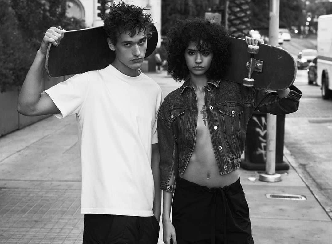 ジャスティン・キャンベルのインスタグラム：「🛹🛹 @jegorvenned and @___noangel wearing @louisvuitton for @esquiresg」