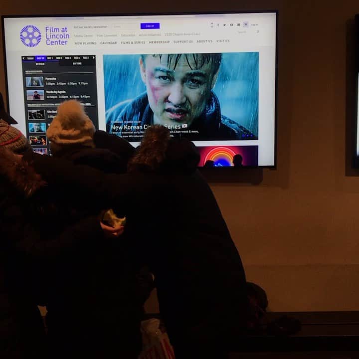 パク・チュンフンのインスタグラム：「#링컨센터 #뉴욕 #한국영화전 #인정사정볼것없다(Nowhere to hide) #Lincoln center #film at Lincoln center #Korean new cinema #Nowhere to hide#박중훈」