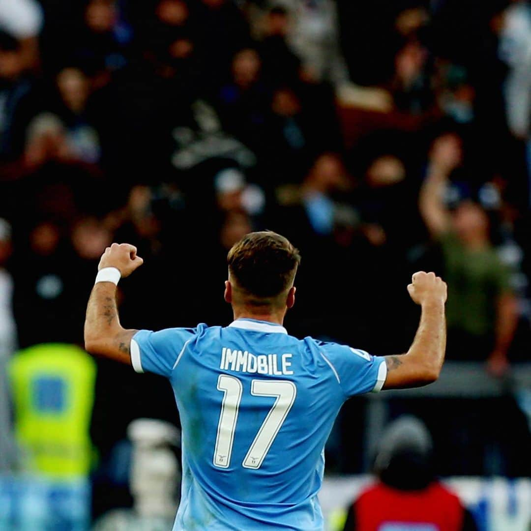 SSラツィオさんのインスタグラム写真 - (SSラツィオInstagram)「👑 @ciroimmobile17 is #SSLazio's fifth all time top scorer on 105 goals!  #CMonEagles 🦅」12月2日 1時42分 - official_sslazio